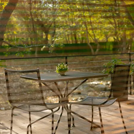 Orman Evi Blisku Do Gradot - Riverfront Luxury