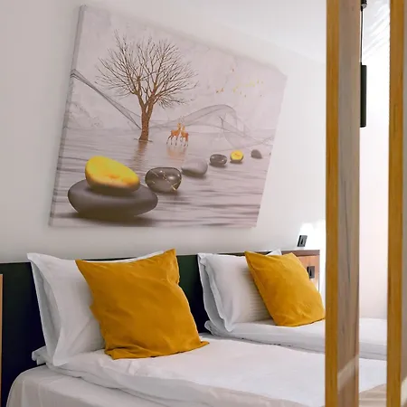 Jaktstuga Blisku Do Gradot - Riverfront Luxury Skopje